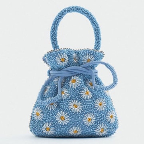 Zara NWT!!!! Daisy Mini Beaded Bucket Bag - Picture 3 of 13